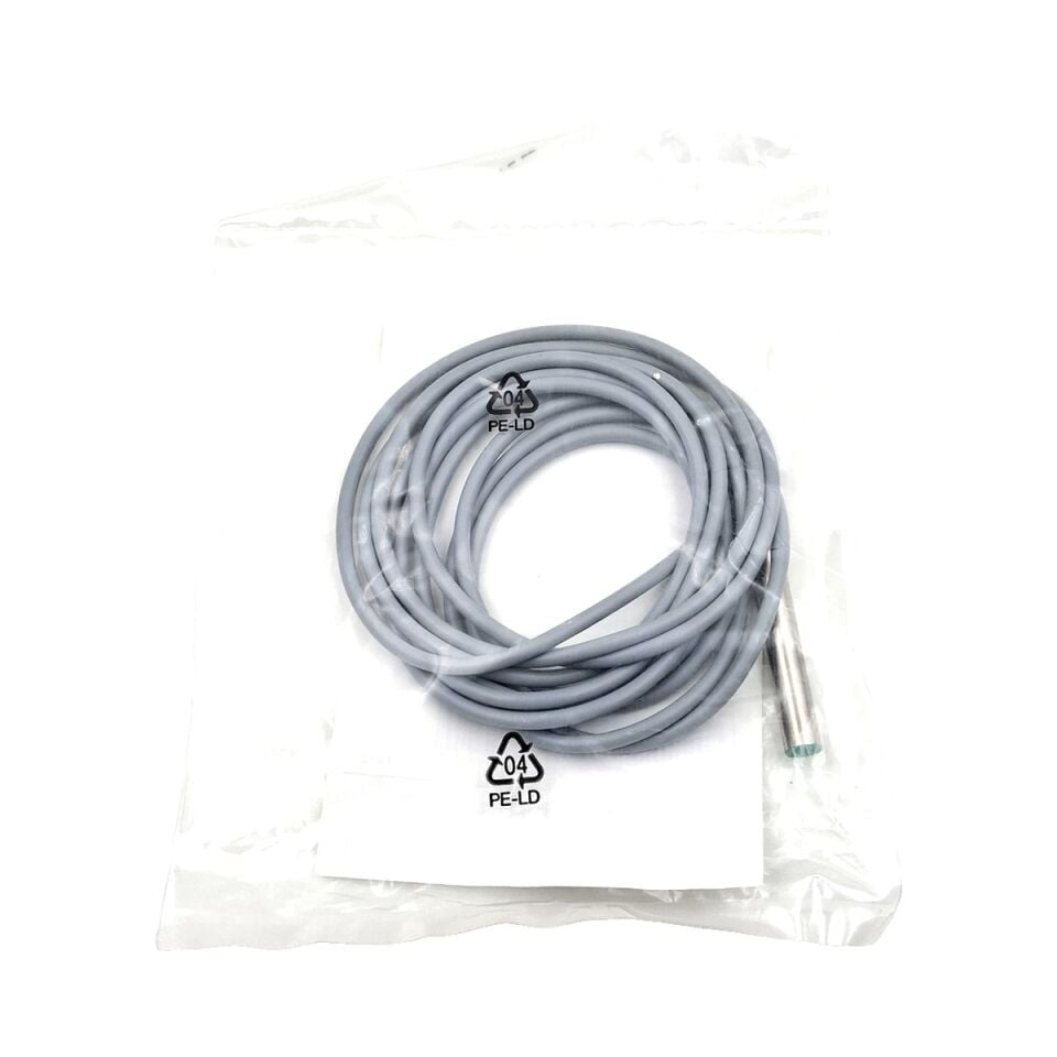 BAUMER IFRM 06P17A1 L Endüktif Sensör PNP